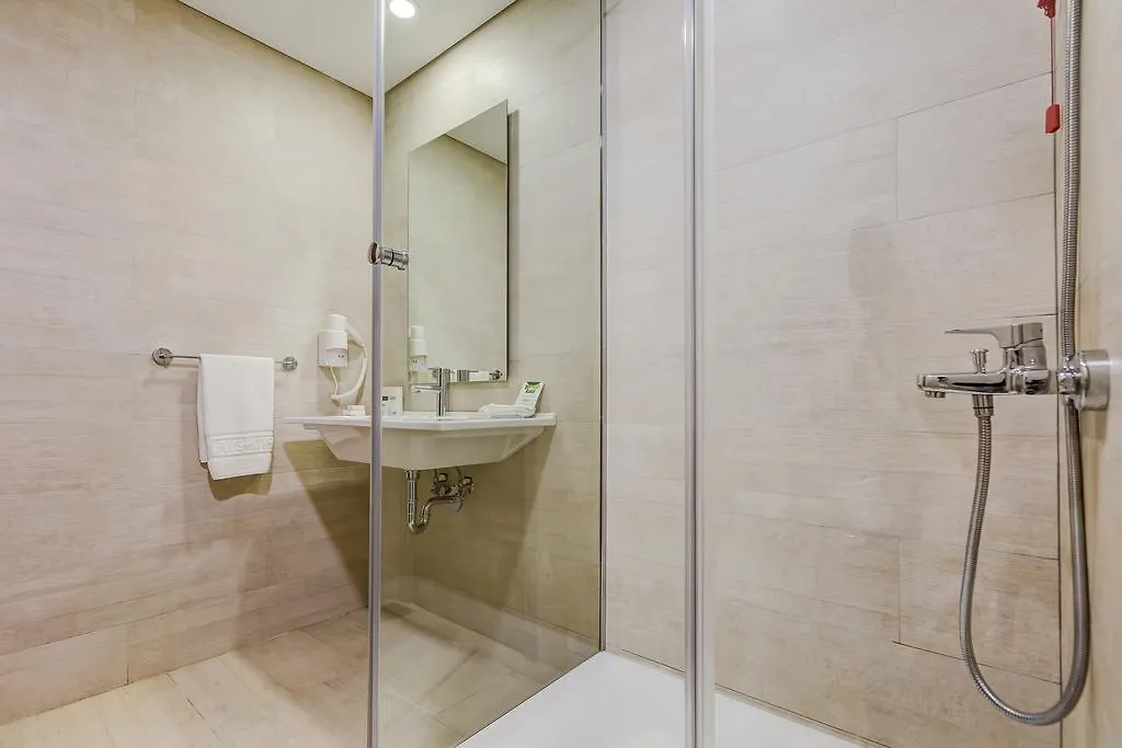 Plus Hotel Bostanci Atasehir Estambul