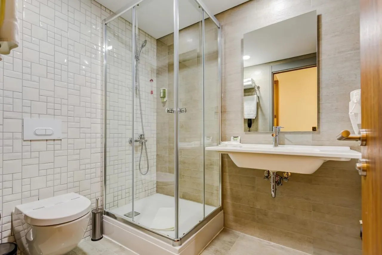Plus Hotel Bostancı Ataşehir İstanbul