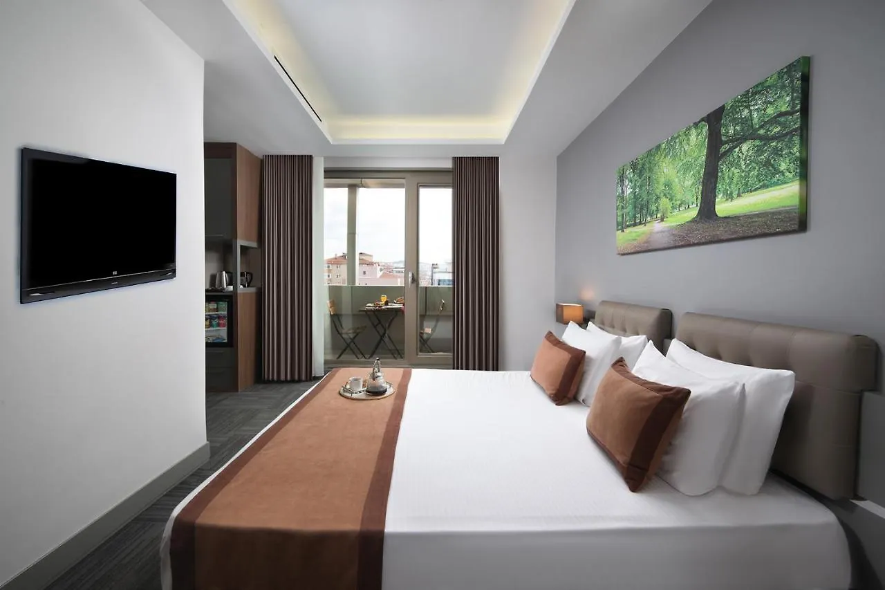 Plus Hotel Bostancı Ataşehir İstanbul